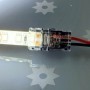  Ruban LED allumé avec le raccord rapide étanche